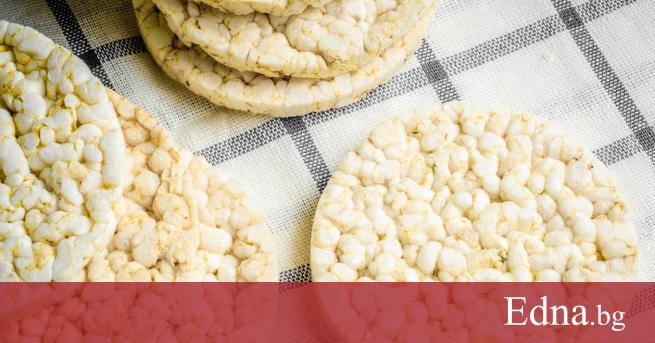 Според здравните експерти оризовите снаксове оризови бисквити крекери оризови питки не са толкова здравословни