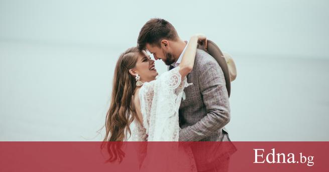 Кели Фланаган е клиничен психолог и основател на терапевтичен център