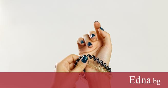 Ако косата ти стига под брадичката вероятно често носиш ластик