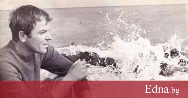 Днес се навършват 18 години без неповторимия български поет Христо