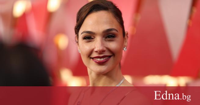 Актрисата и модел Гал Гадот е родена на 30 април