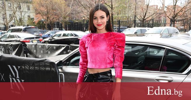 Във всяка жена живее кралица на драмата която има нужда от