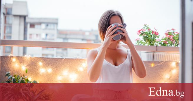 Температурите се покачват слънцето карамелизира кожата ни мислим си все