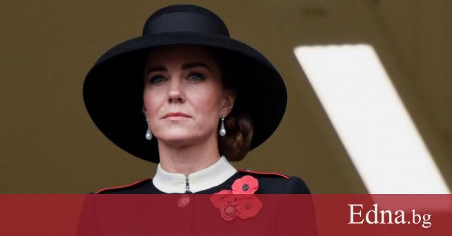 Кейт Мидълтън се присъедини към членовете на кралското семейство без