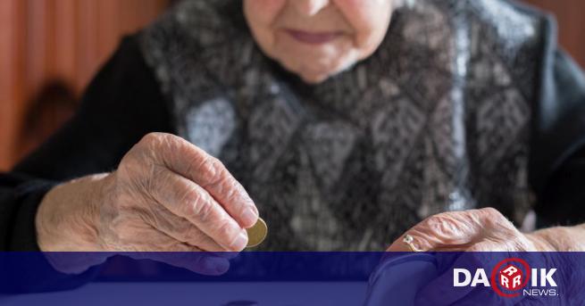 Пенсията за трудова дейност средно на пенсионер през 2024 г