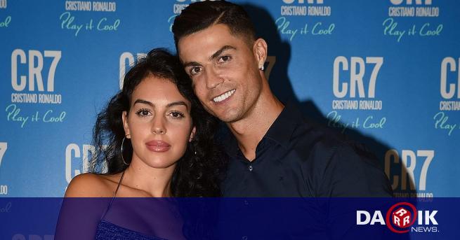 Кристиано Роналдо и половинката му Джорджина Родригес ще стават родители на близнаци.