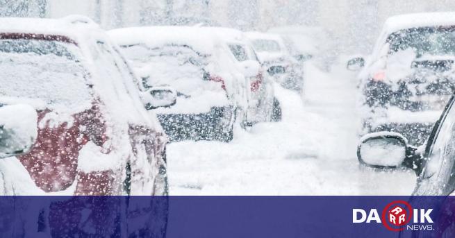 Catastrophe de neige : plus de 120 personnes ont été évacuées dans le pays, 20 personnes sont bloquées au refuge “Akademik” (APERÇU) – Bulgarie