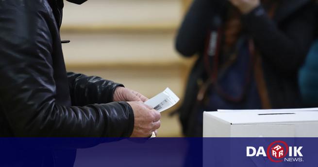 Навреме отвориха избирателните секции във Варна На балотажа за президентска