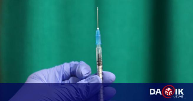 Българските граждани навършили 65 години могат да получат противогрипна ваксина