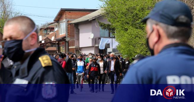 Полицията в София започна проверка за нарушаване на политическите права