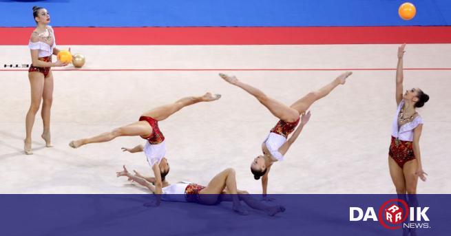 Българският ансамбъл по художествена гимнастика взе всички три златни медали