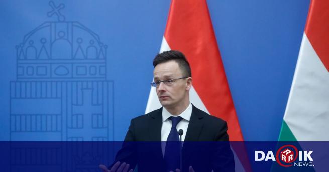 Унгарският външен министър Петер Сиярто изрази солидарност с балтийските държави