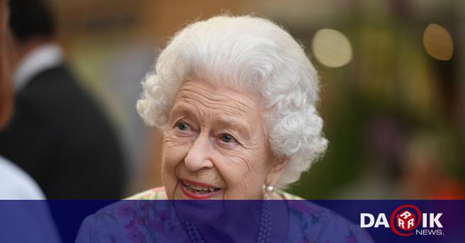 Кралица Елизабет II упрекна световните лидери които говорят но не