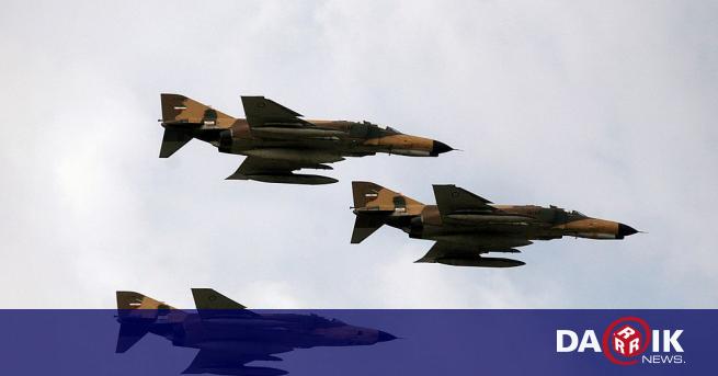 Три двойки турски изтребители са нарушили въздушното пространство на Гърция