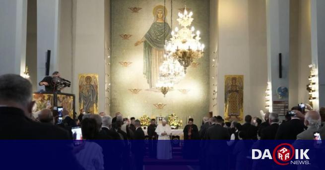 Нуждата от помирение и единство открои папа Франциск в изказването