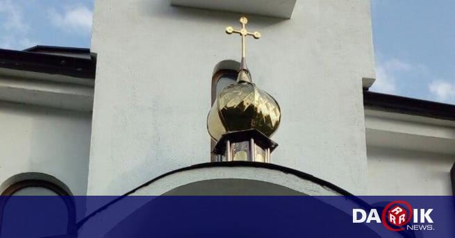 Старозагорският митрополит Киприан ще освети новопостроения храм Св. Св. Кирил