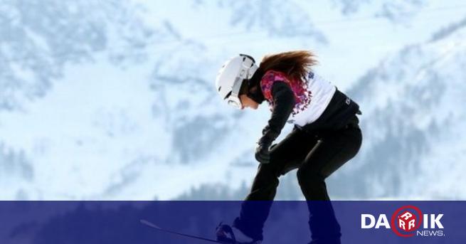 Националната шампионка по сноуборд Александра Жекова стана майка за първи
