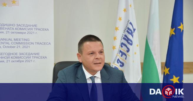 Министърът на транспорта информационните технологии и съобщенията Христо Алексиев прие
