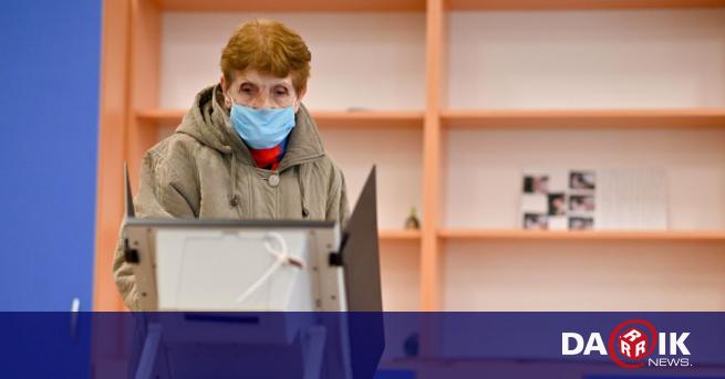 Избирателната активност към 14 30 часа в Пловдив град в 16 та РИК