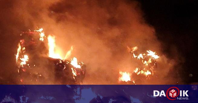 Край бензиностанция: Два горящи камиона със слама затвориха прохода „Шипка” (СНИМКИ/ВИДЕО)