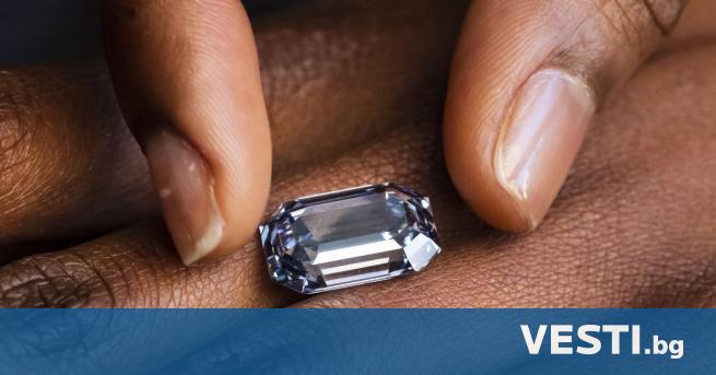 Най-големият и най-ценен яркосин диамант беше продаден за 57,5 милиона