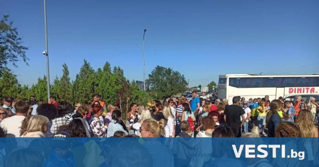 Хотелиери от Южното Черноморие излизат на протест заради неизплатени суми