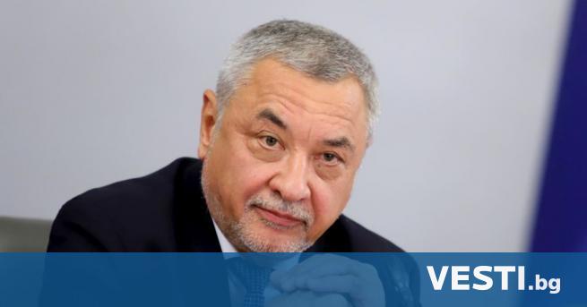 кандал в парламента и ново искане на оставката на Валери
