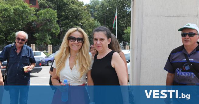 Бившата кметица на софийския район Младост Десислава Иванчева и нейната