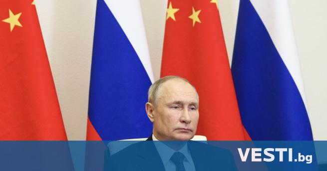 Р уският президент Владимир Путин увери днес, че ще "избие