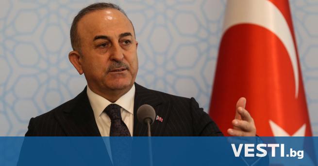 Министърът на външните работи на Турция Мевлют Чавушоглу е на