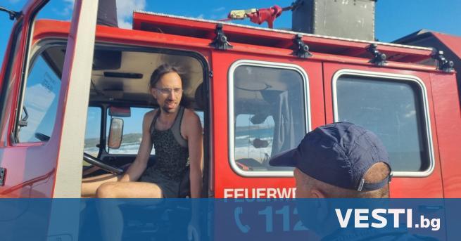 Г ерманският къмпингар, който закъса с противопожарен камион-кемпер на "Шофьорския