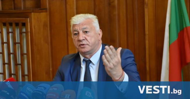 Кметът на Пловдив Здравко Димитров подава оставка като член на