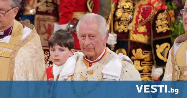 Започна церемонията по коронацията на Чарлз Трети Джъстин Уелби архиепископ