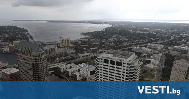 Ураганът Иън създава катастрофални метеорологични условия докато навлиза във Флорида