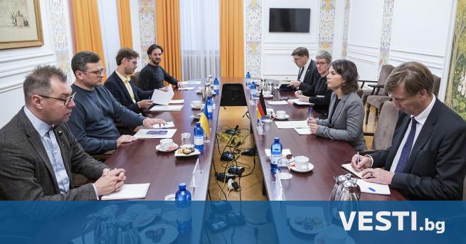 Министърът на външните работи на Украйна Дмитро Кулеба обвини Германия