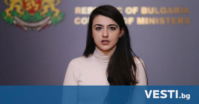 Лена Бориславова от Продължаваме промяната коментира скандалите около главния прокурор Иван