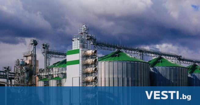 Зърнен силоз във второто по големина украинско пристанище в Николаев