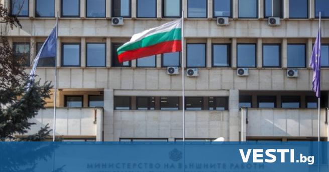 П о разпореждане на вицепремиера Екатерина Захариева временно управляващият посолството