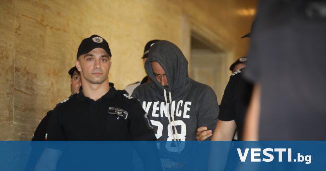 Софийският градски съд решава дали да остави в ареста водача