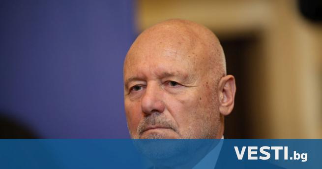 The Defense Minister Responds to President Radev’s Views on Ukraine Conflict