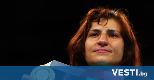 Стойка Кръстева стана майка Това е първото дете на олимпийската шампионка