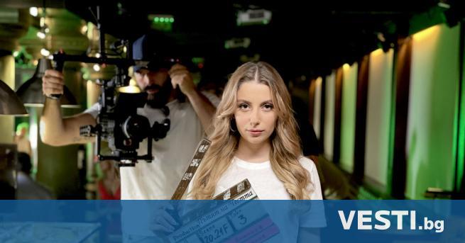NOVA избра новата песен на Михаела Маринова – “Сериал“ за