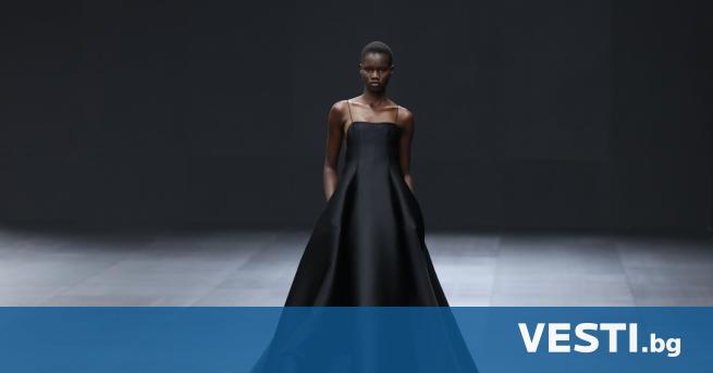 Женствеността се завръща на Парижката седмица на модата съобщава АФП