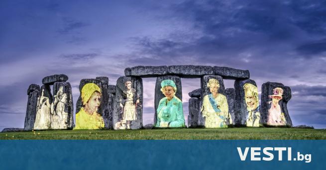 Организацията, която стопанисва историческата забележителност Стоунхендж, отдаде почит към кралица