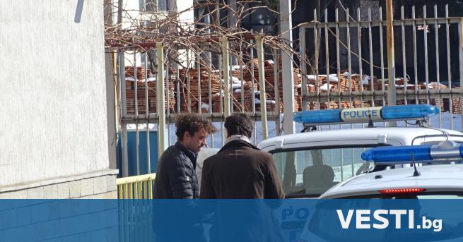 Актьорът Явор Бахаров е бил задържан от полицията в София