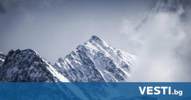 Спасители откриха във Витоша изчезнал от денонощие мъж. 32-ма планински