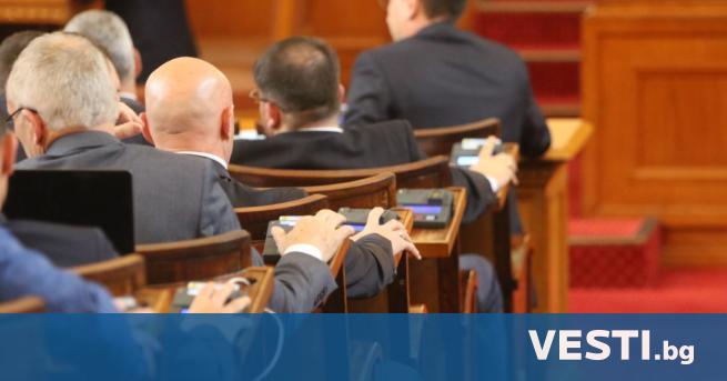 Депутатите приеха на първо четене увеличението на пенсиите За гласуваха 141