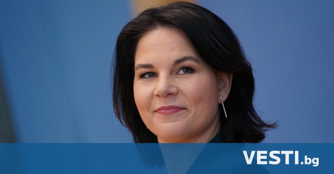 Г ерманската партия Зелените издигна съпредседателката си Аналена Бербок за