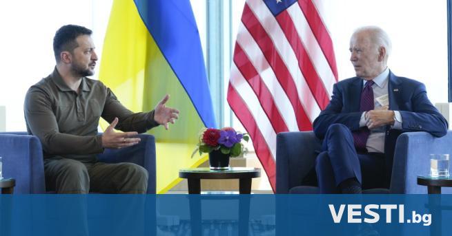 Американският президент Джо Байдън заяви че украинският му колега Володимир