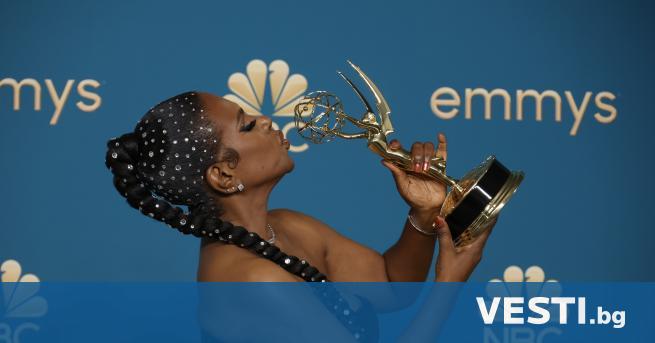 На 12 септември се проведоха популярните американски телевизионни награди Еми